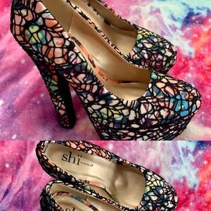 NEVER WORN - Shi by JOURNEYS Colorful Mosaic Women's Heels
